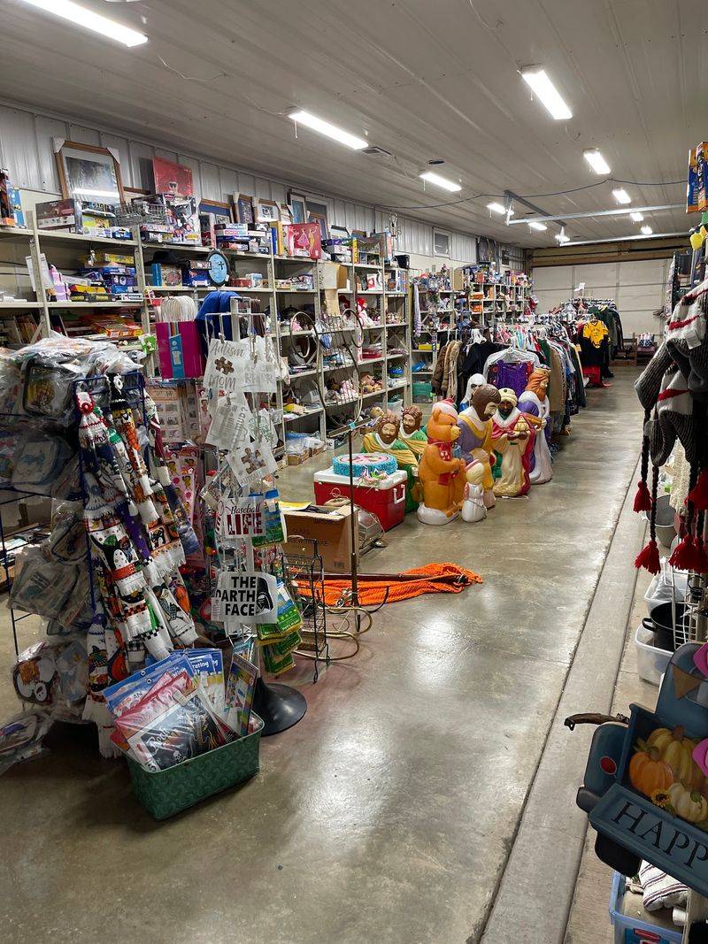 Shaggy's Indoor Flea Market