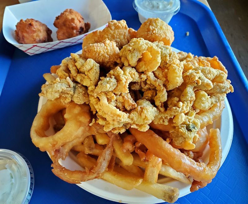 The 1916 Invention That Changed New England Seafood