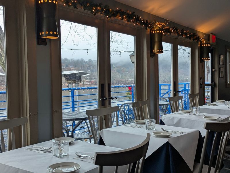 Martine's RiverHouse Restaurant - New Hope