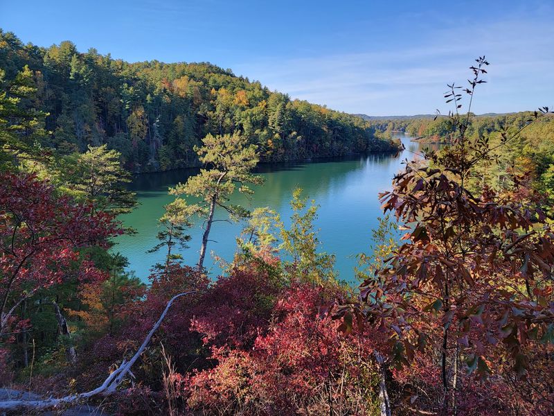 Raven Rock Loop Trail - Sunset Natural Bridge and Raven Rock Trailhead