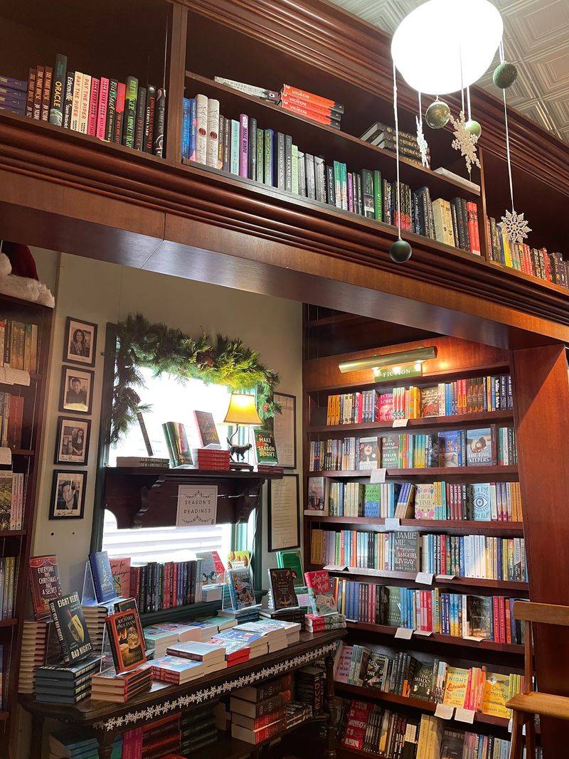 Two Floors Made For Wandering