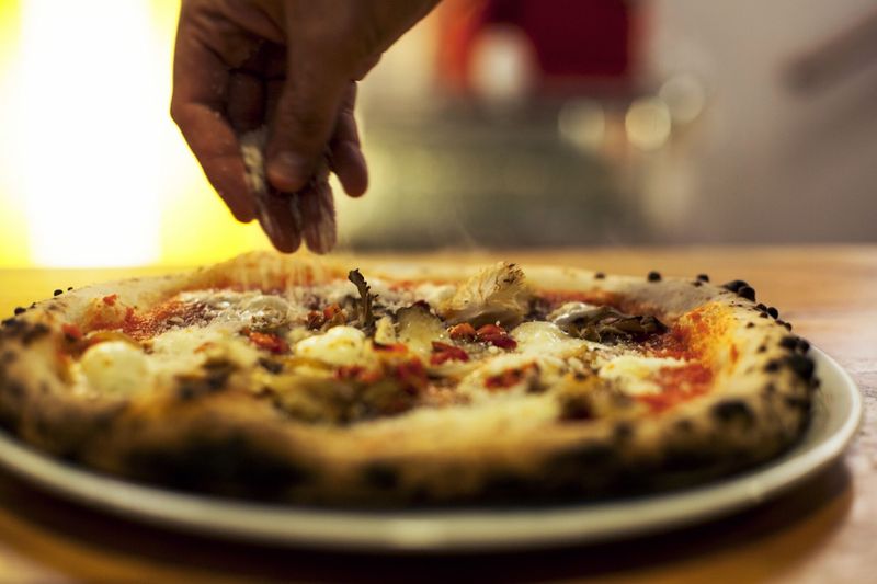 Basal Pizza in Waterloo, Black Hawk County
