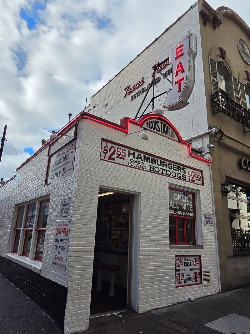 Texas Tavern