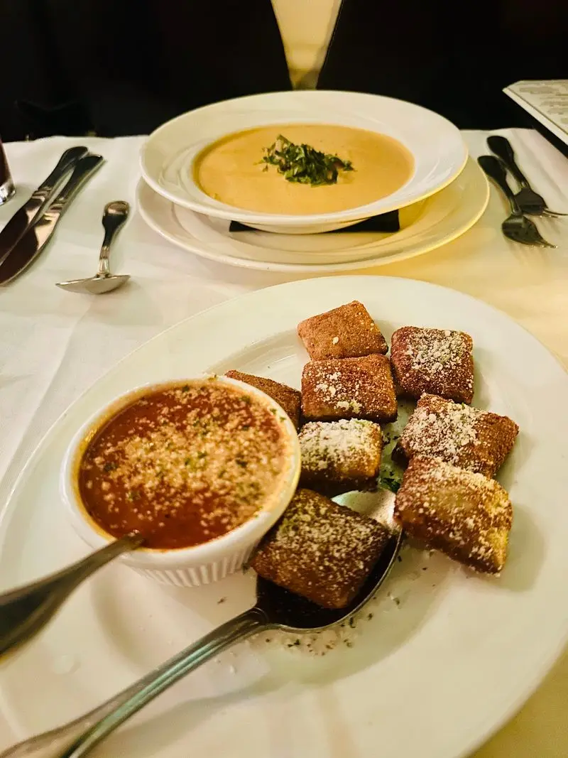 Charlie Gitto's On the Hill