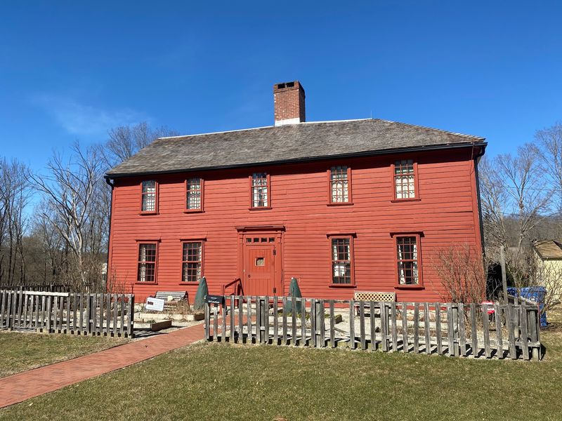 One House Grew From Two Rooms Into A Patriot's Townhouse