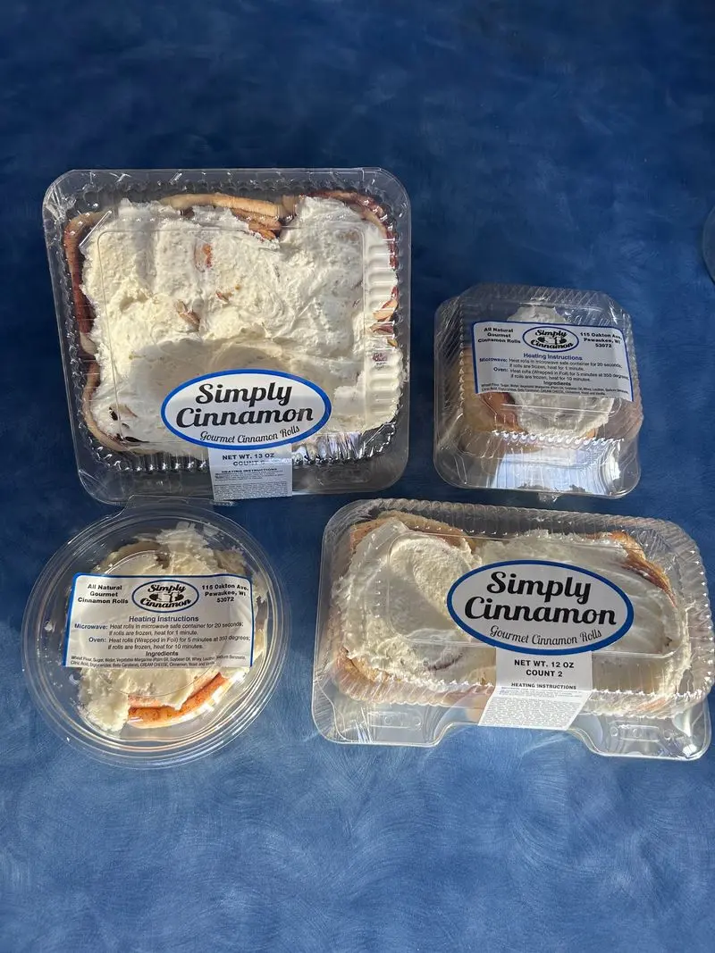Cinnamon Takes Center Stage: Simply Cinnamon Bakery, Pewaukee, Waukesha County,