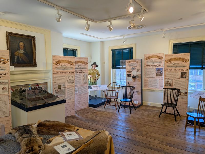 Free Guided Tours Bring the Old Rooms Back to Life