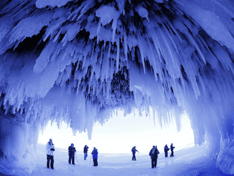 Winter&rsquo;s Rare Ice Gallery