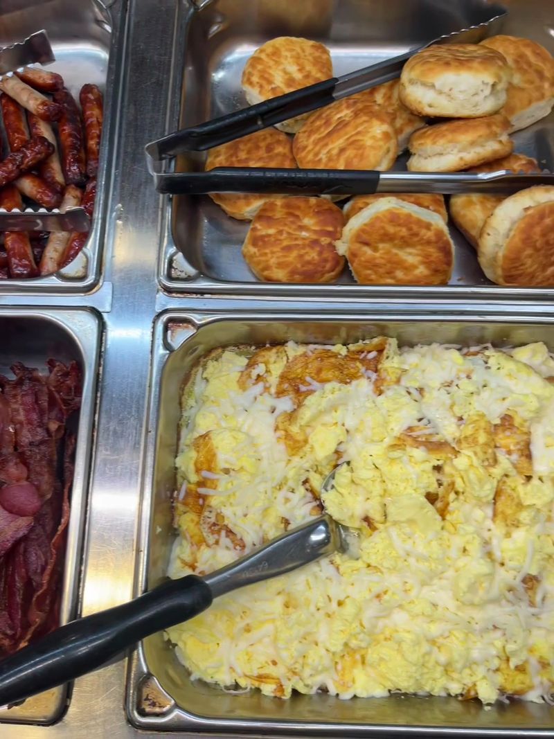 Weekend Brunch Starts Earlier Than You'd Expect