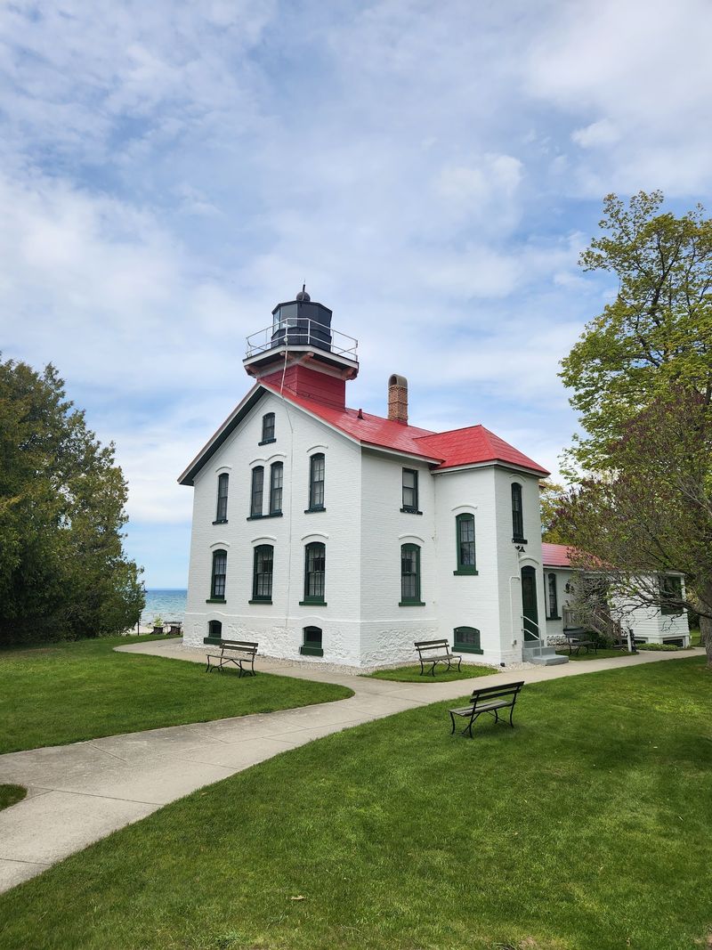 Lighthouse History That Still Feels Close