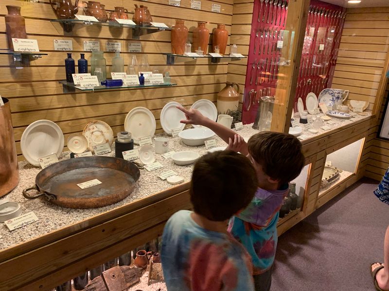 Family Discovery Without a Classroom Feel