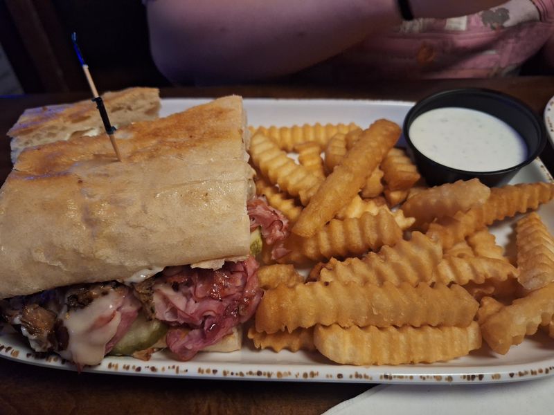 Crinkle-Cut Fries That Compete for Attention