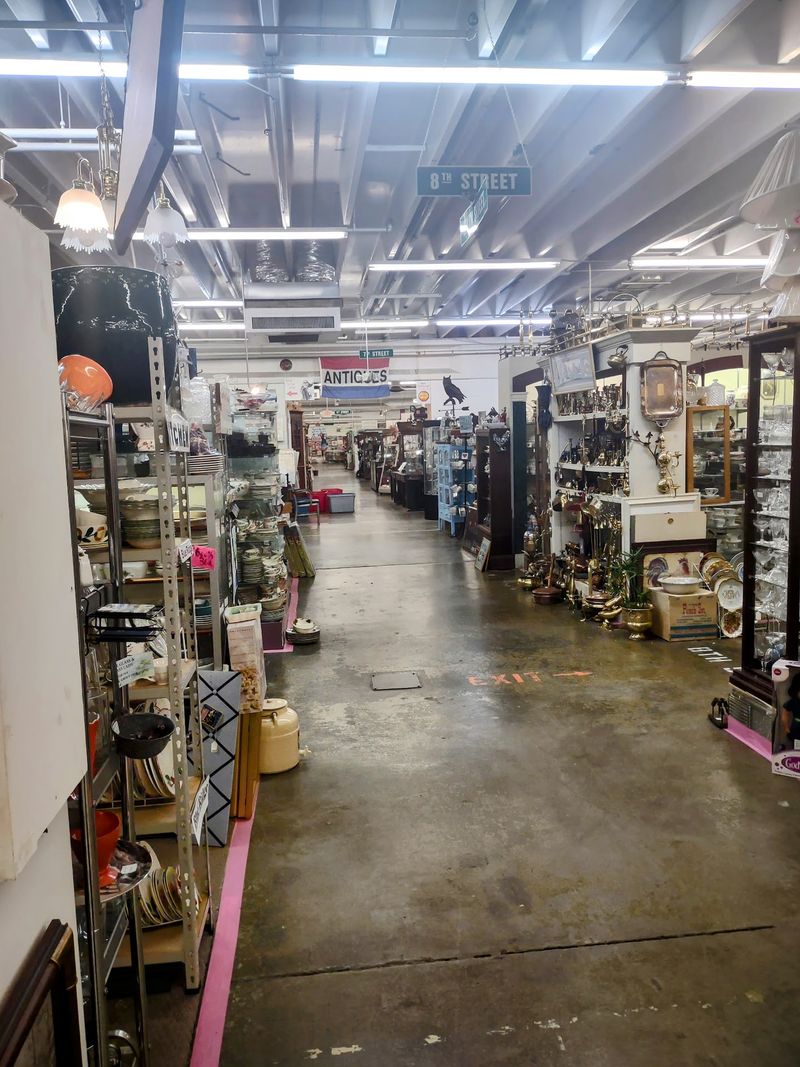 Named Aisles Make the Hunt Feel Like a Little Town
