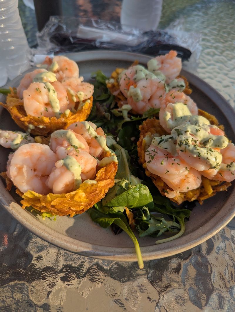 Generous Plates That Invite a Leftover Plan