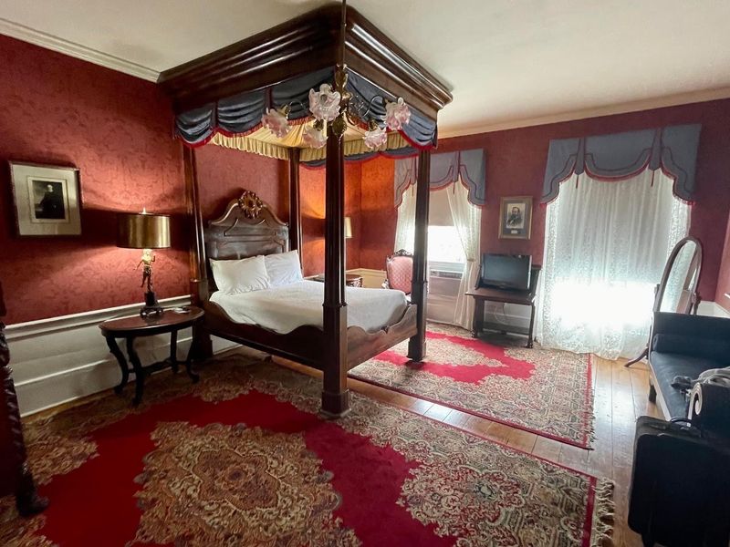 Sleep Where Travelers Rested In The 1850s