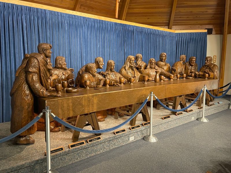 The Last Supper in Wood