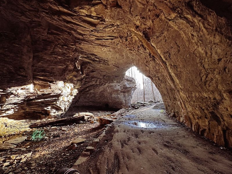 Free Caves And Gem Bags For Budget Days