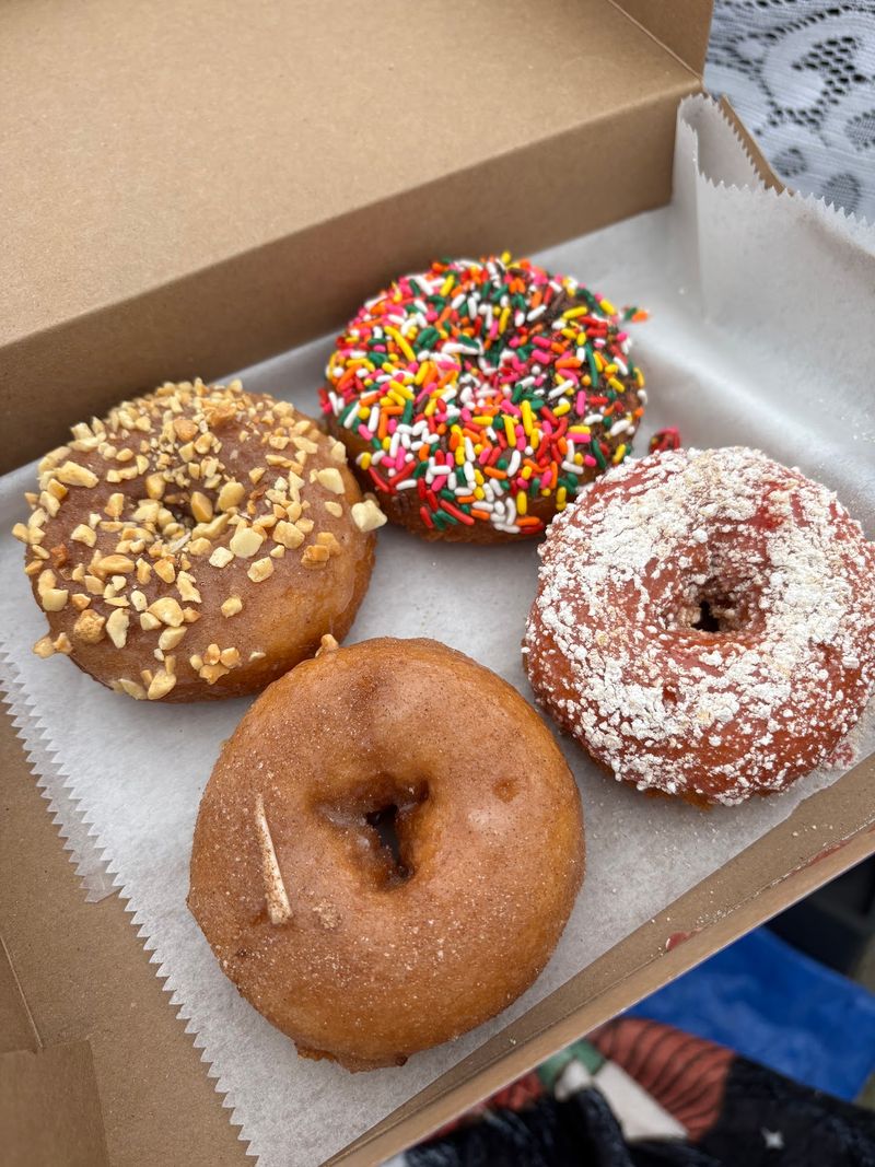 Build Your Own Donut Like A Tiny Pastry Chef