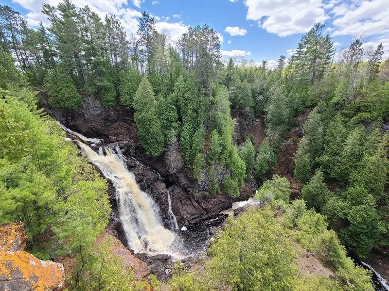 The 165-Foot Drop That Steals the Show