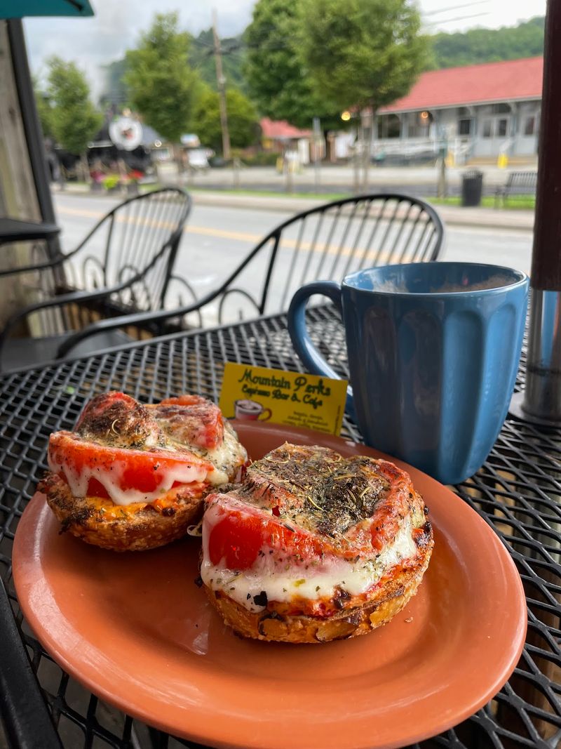 A Mountain Town Pause: Mountain Perks Espresso Bar & Cafe, Bryson City, Swain County,