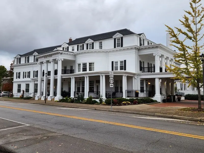 Parking, Pets, And Other Handy Planning Notes