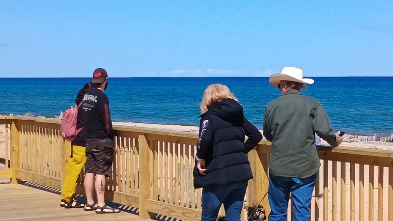 Free Grounds And A Boardwalk With Views Of Canada