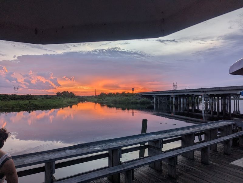 Stick Around For A Sky That Steals The Show