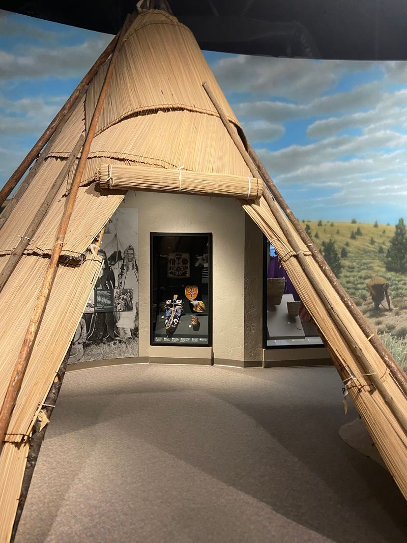 Exhibits That Talk Back Instead Of Making You Read