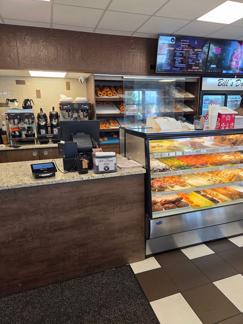 Bill's Donut Shop