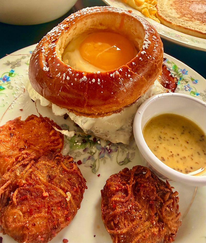 The Peach Blossom Eatery