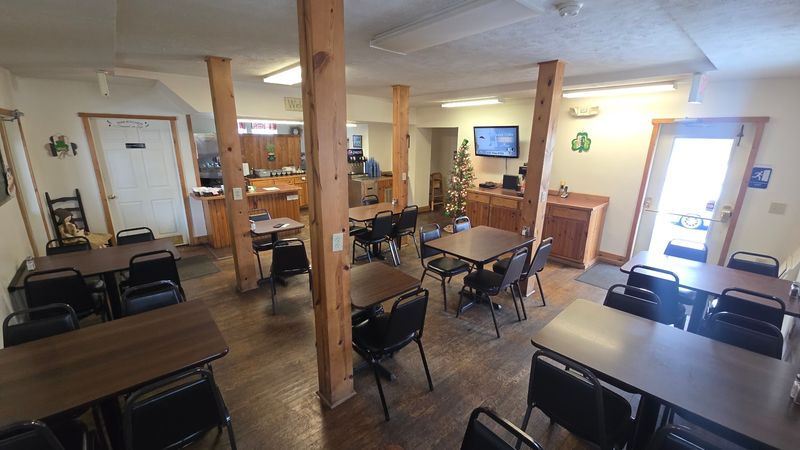 The Hidd'n Valley Restaurant