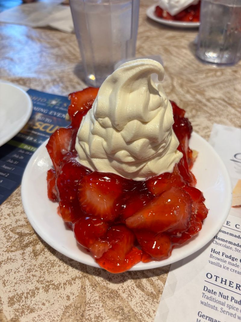 Dessert and Bakery Treats Extend the Visit