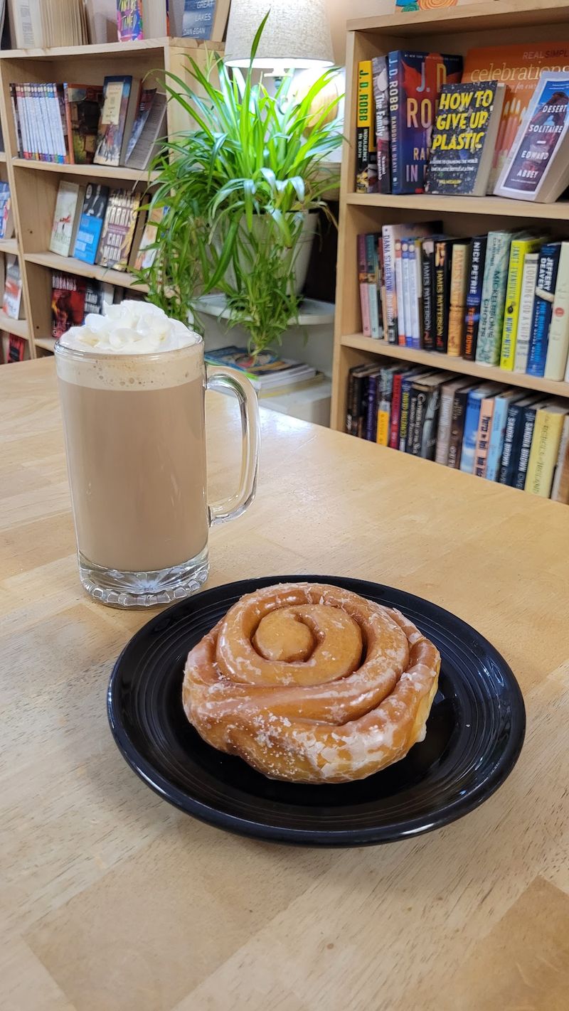 Grounds for Thought in Bowling Green: Compare Pumpkin Spice and Pumpkin Roll