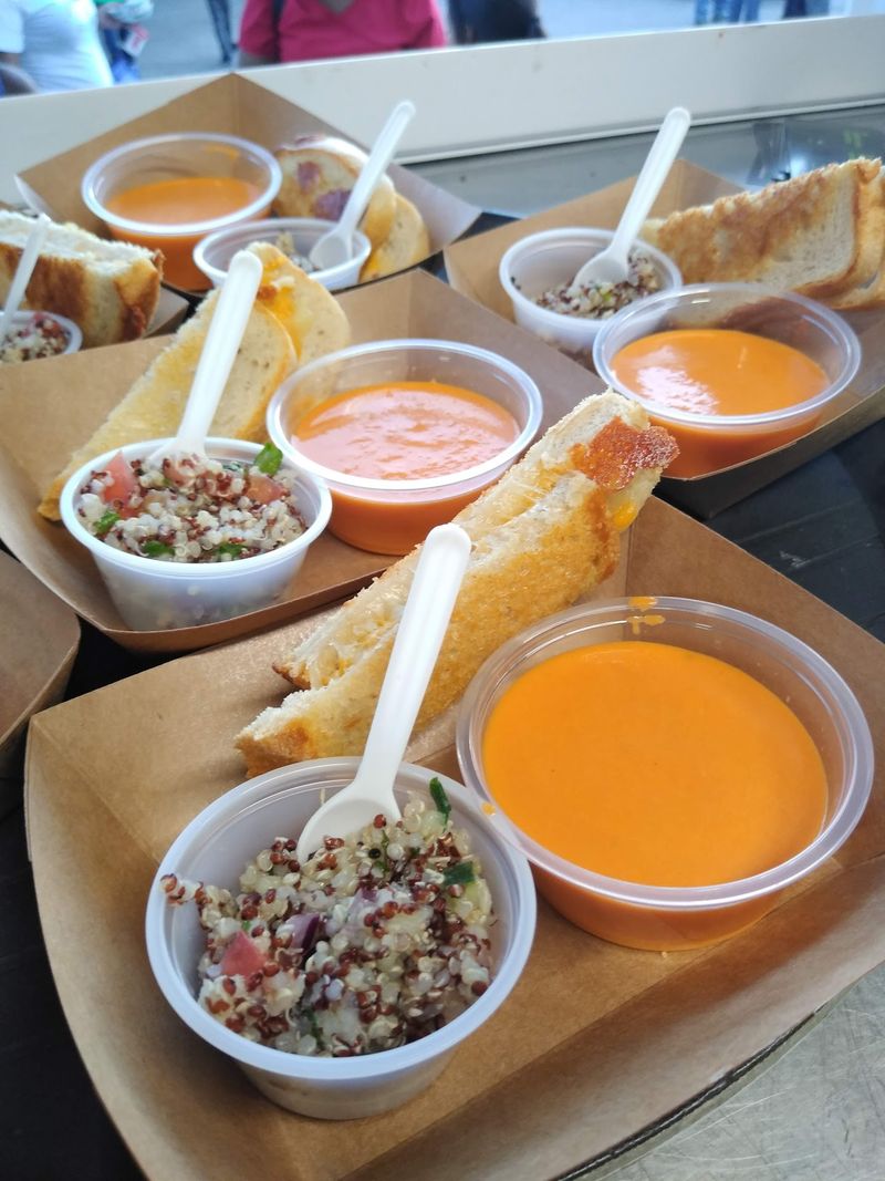 Pause for Food and Music