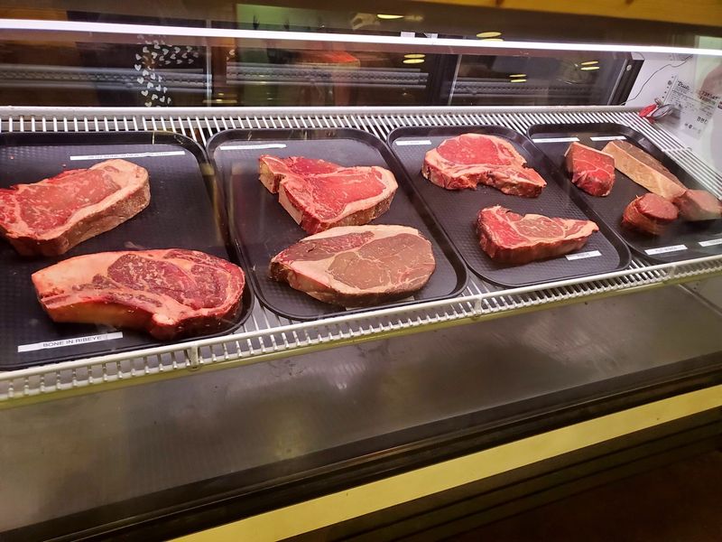 Lowake Steak House