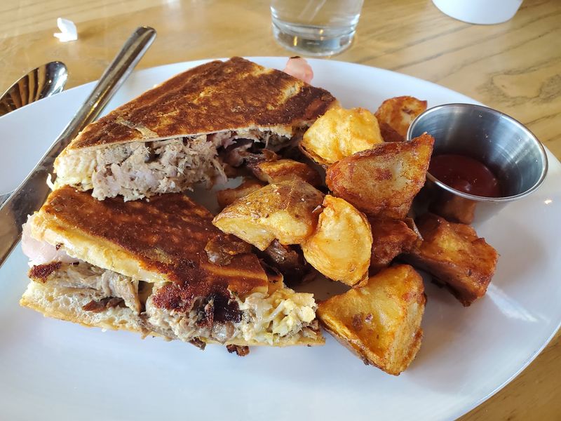 Taste Community Restaurant
