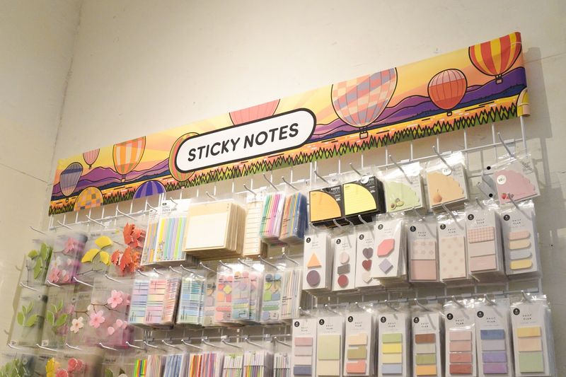 Orcas And Mountains On Your Sticky Notes