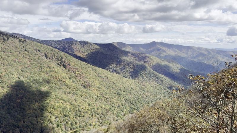 Graybeard Mountain View Overlook