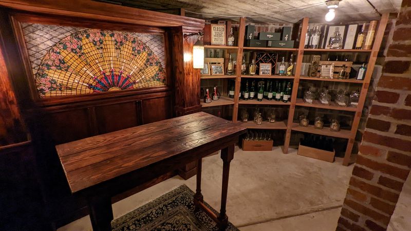 A Hidden Room With Prohibition-Era Intrigue