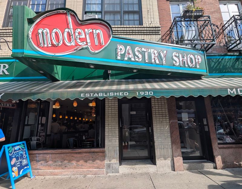 Modern Pastry Shop, Boston: Pumpkin Meets Italian Pastry