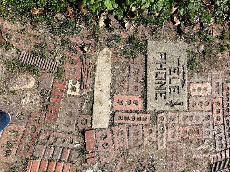 Brick Walkways Worth Slowing Down For