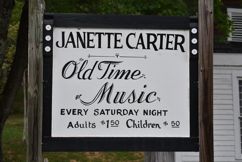 See How Janette Carter Kept The Music Going