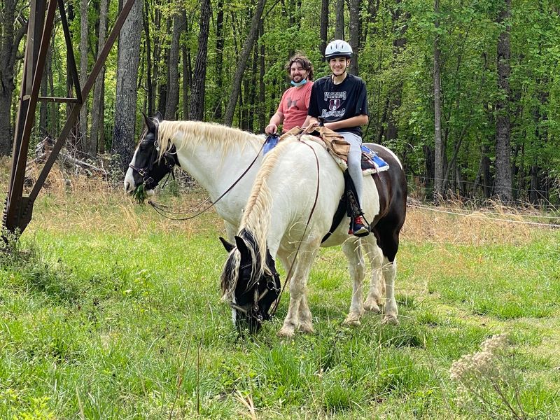 Choose a One-Hour or Two-Hour Trail Ride