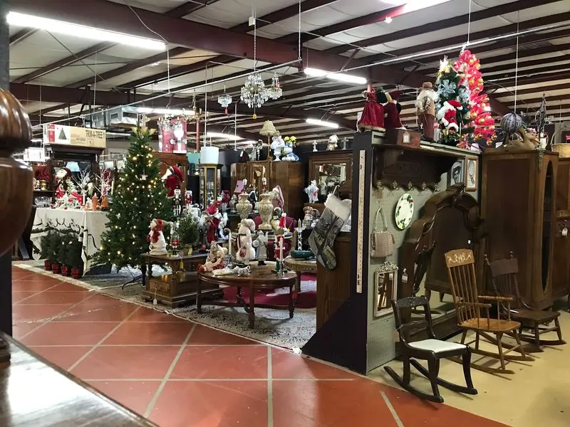 Halloween Through Christmas, The Holiday Finds Get Spooky And Sparkly