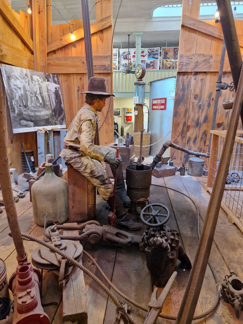 Old Tools Reveal the Work Behind the Wealth