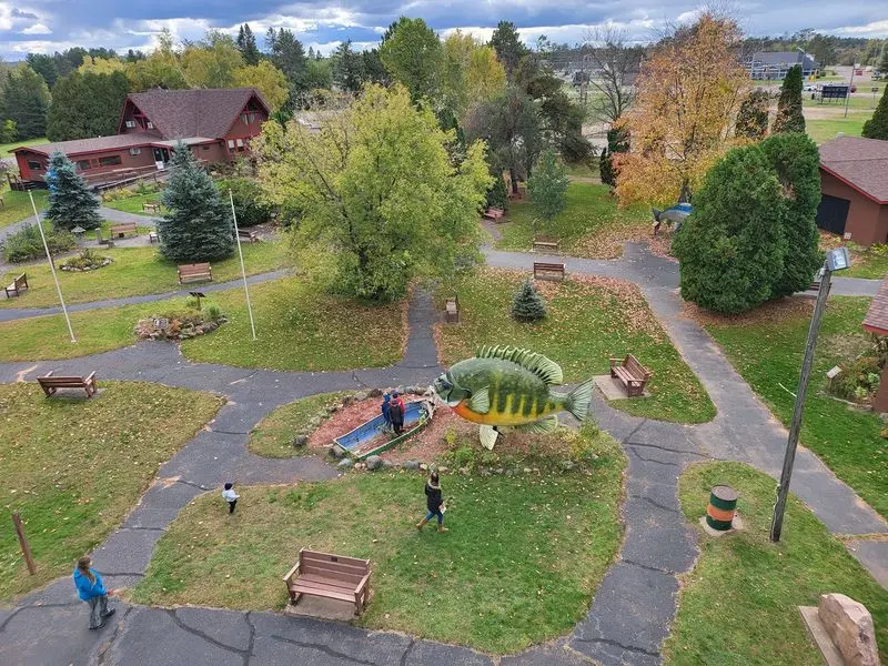 Walk Around The Seven-Acre Grounds
