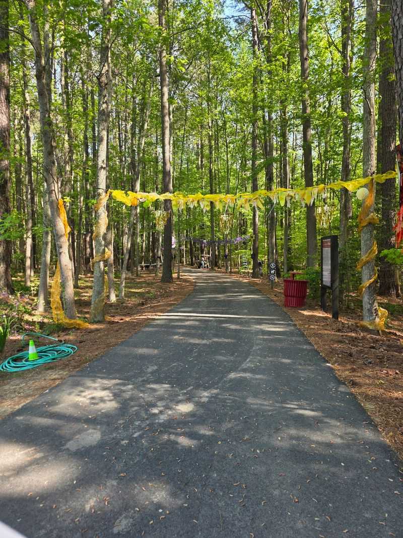 An Easy Paved Loop For Strollers, Wheels, And Little Legs