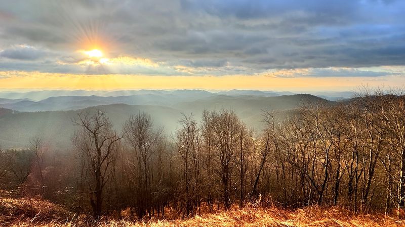 Thunder Hill Overlook
