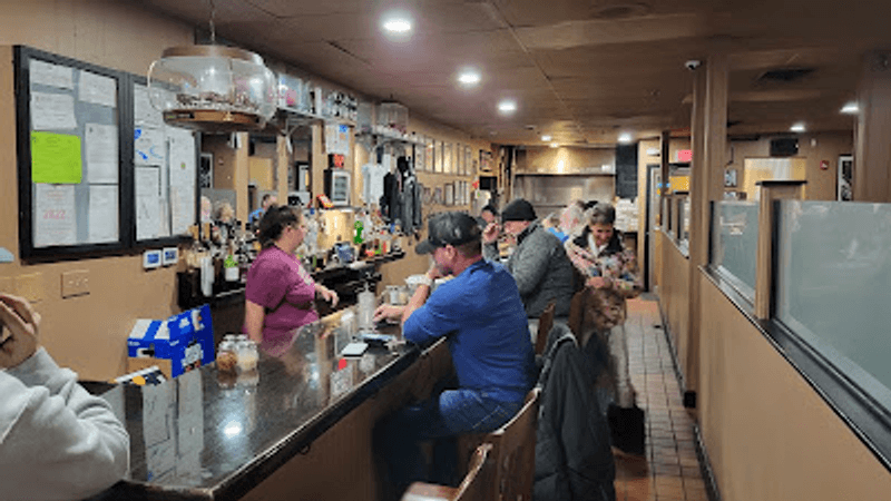 A Bar Seat Offers a Different Evening