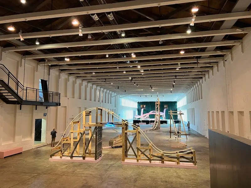 Get Close to Immersive Installations